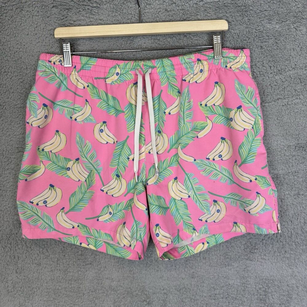 S Chubbies Swim Trunks Mens L Pink 5.5 Inch inseam Banana Peelin Good - Picture 2 of 8